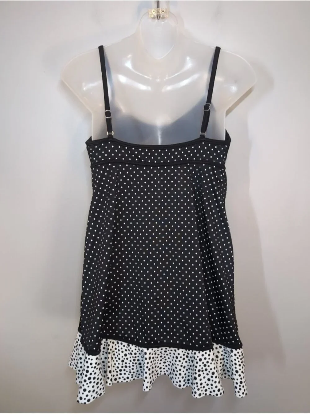 Mainstream Polka Dot Swim Dress Size 14 Black White Ruffle Hem Retro One Piece